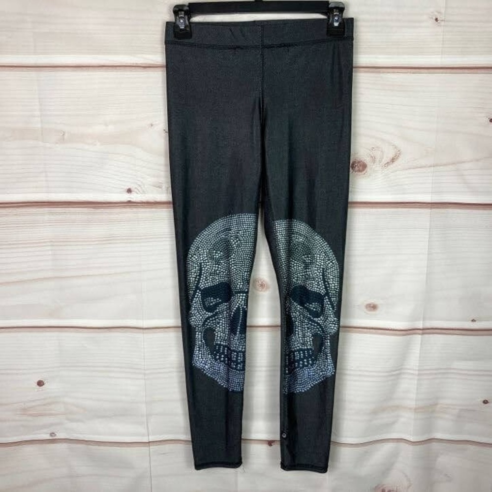 Terez Leggings Womens Small Gray Skull Print Capri Mid Rise Pull On Stretch